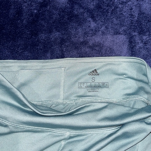 Adidas Leggings. - Picture 2 of 3